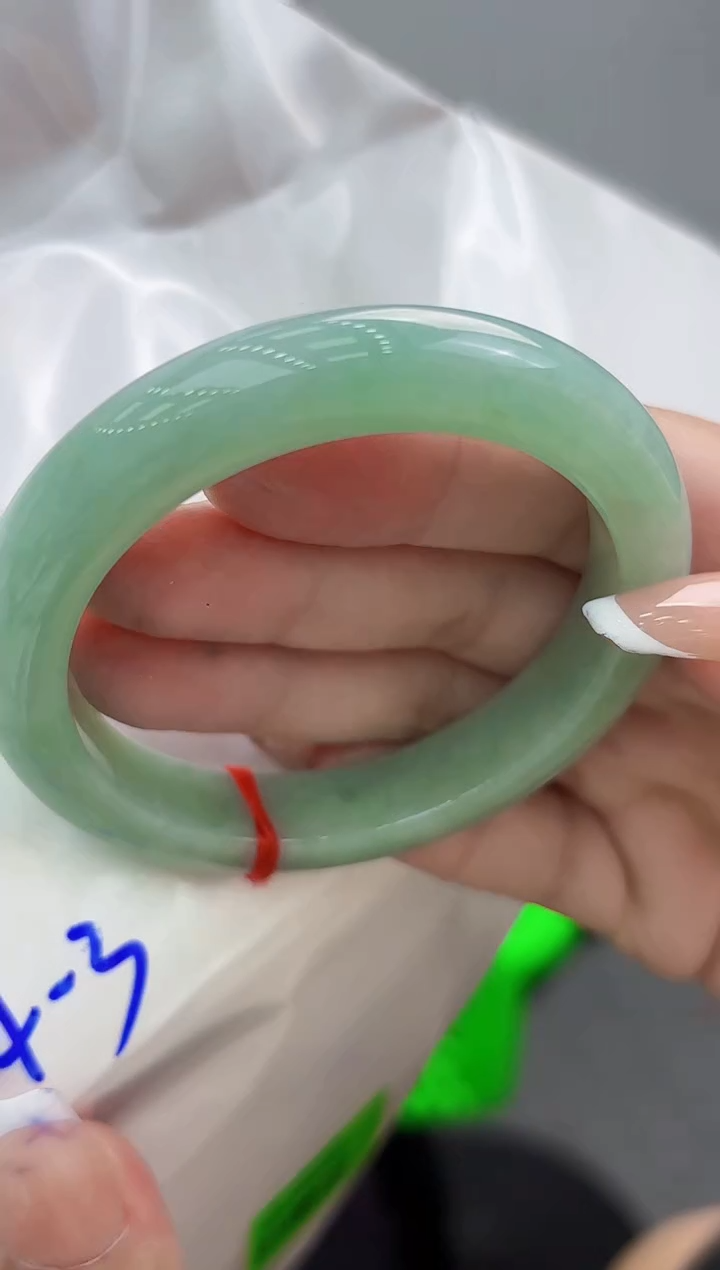 【闪购商品】翡翠手镯未镶嵌翡翠手镯