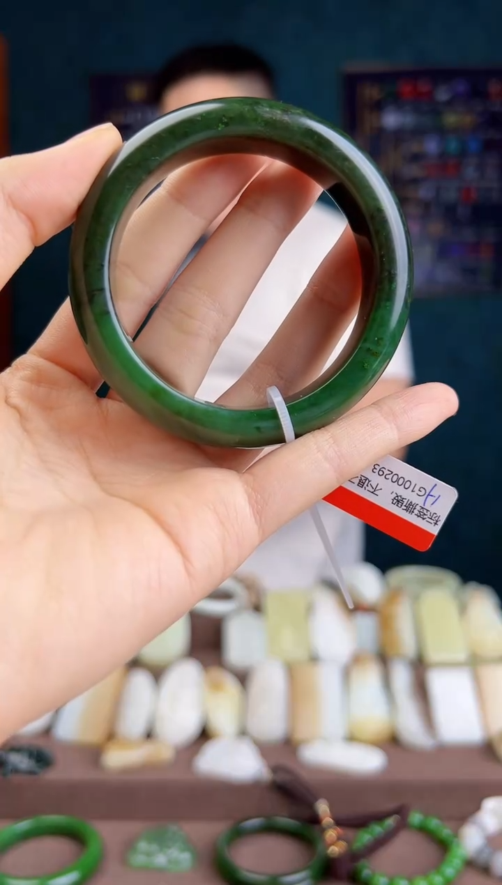 【闪购商品】和田玉手镯未镶嵌ZZ 拍一发一 多样性发货53