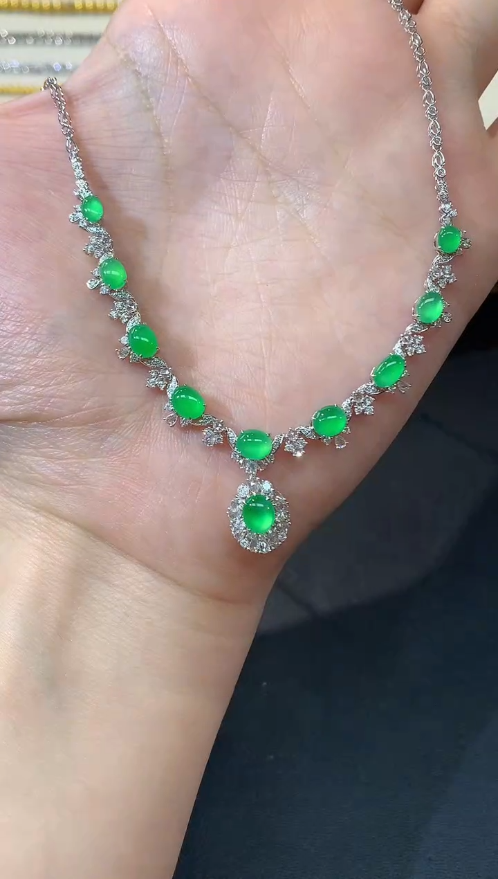 套链18K金镶嵌翡翠风**?W147|全款49800|分单29800