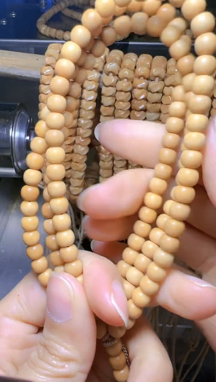 【闪购商品】菩提根/象牙果手串龙脊卡6老型脖挂140颗 11号