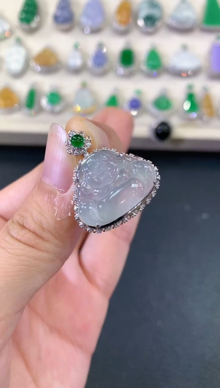 【闪购商品】翡翠吊坠(不含链)18K金镶嵌B69  