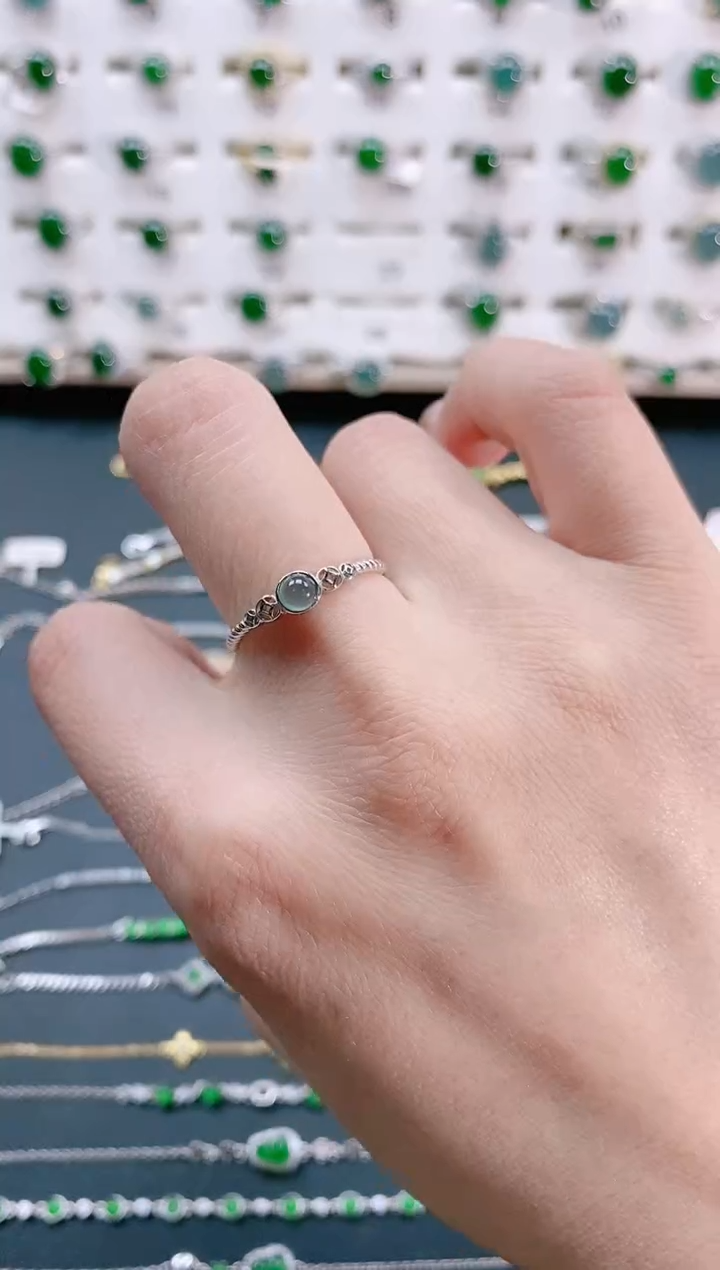 【闪购商品】翡翠戒指银S925镶嵌天然翡翠