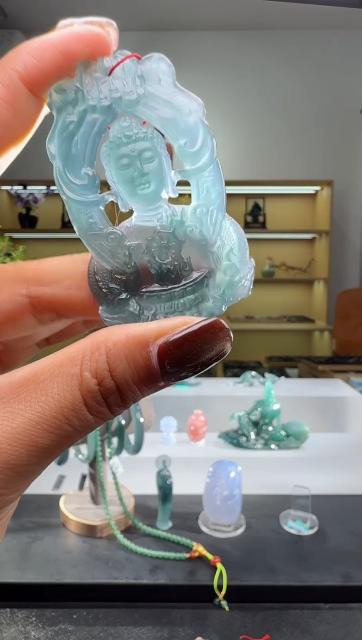 吊坠(赠链)未镶嵌翡翠佛