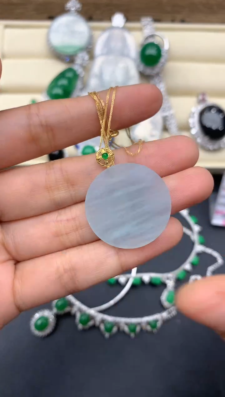 【闪购商品】翡翠颈饰18K金镶嵌204-中国好珍宝