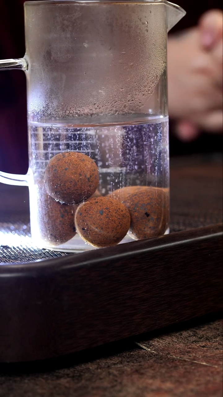 宜兴紫砂大软水珠