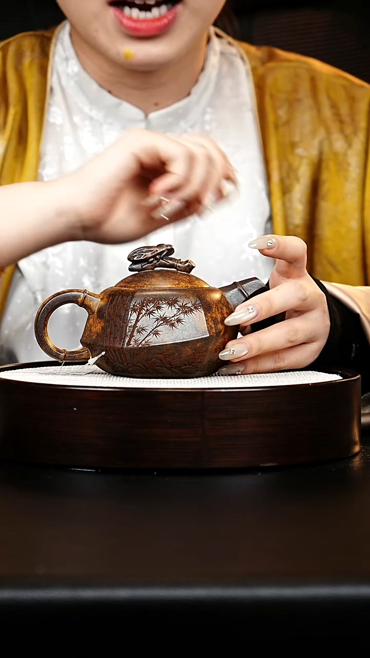茶壶紫砂一鸣惊人