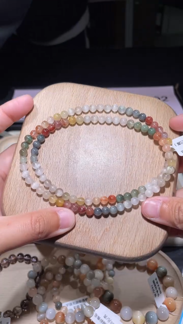 【闪购商品】水晶手链未镶嵌97号多样性发货一V 5+