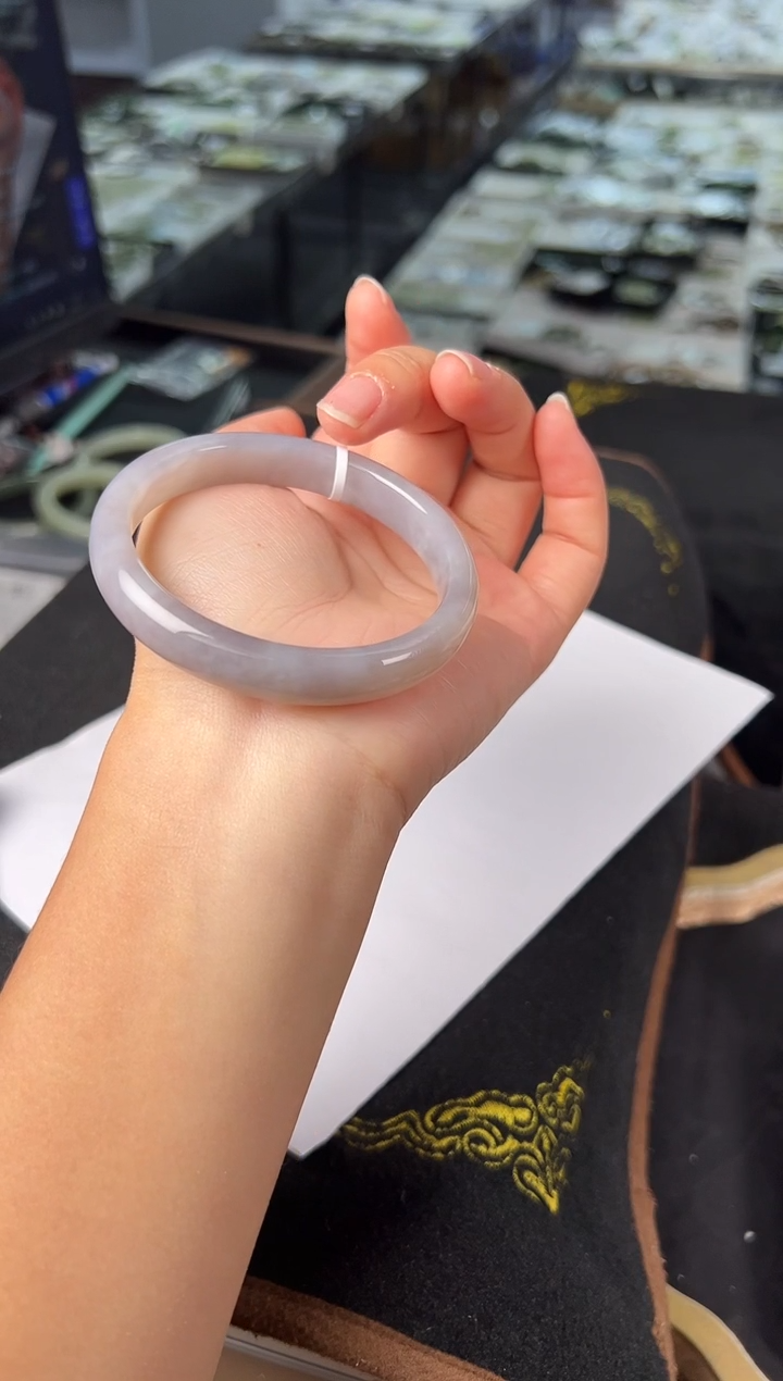 未镶嵌手镯和田玉麦子家族手镯 KF-146-55