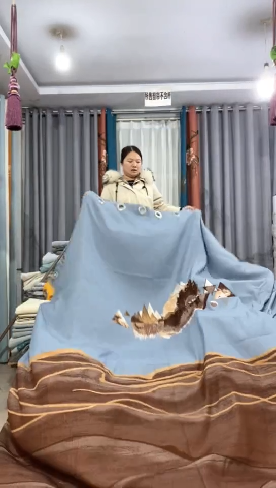 布成品窗帘      7.2*2.65