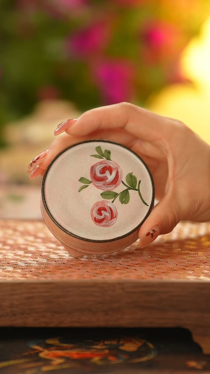 【闪购商品】盖置三足 手绘泡泡玫瑰12345