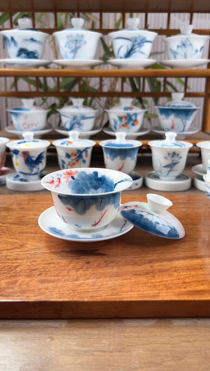 微瑕线条莲內绘130ml三才盖碗