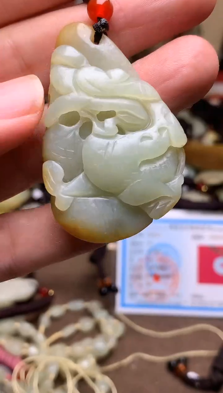 颈饰未镶嵌和田玉新疆料青海料清水和田玉吊坠