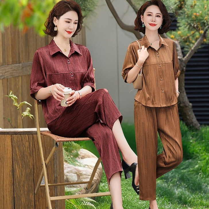 夏季妈妈装宽松套装休闲中年遮肉显瘦两件套洋气减龄薄中老年女装