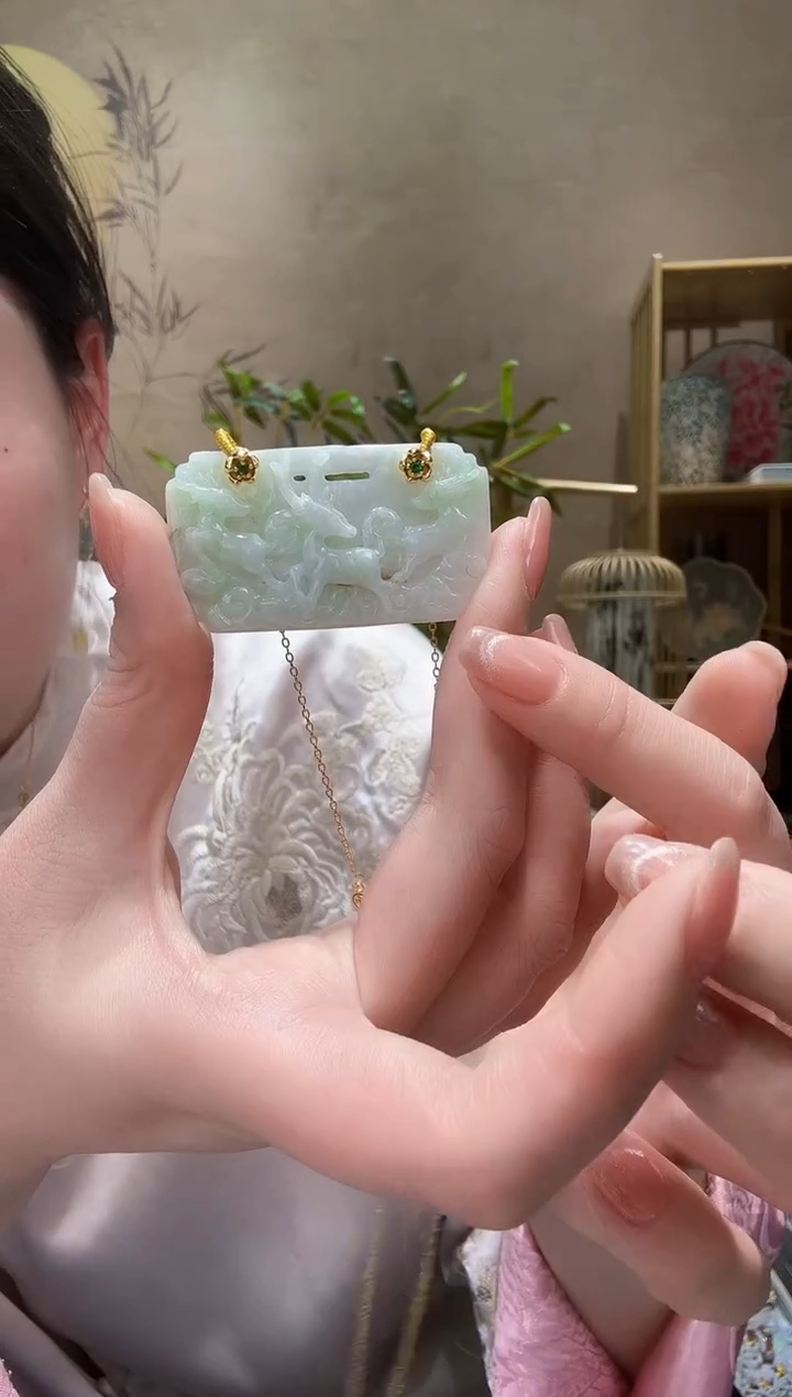 【闪购商品】翡翠颈饰未镶嵌吊坠