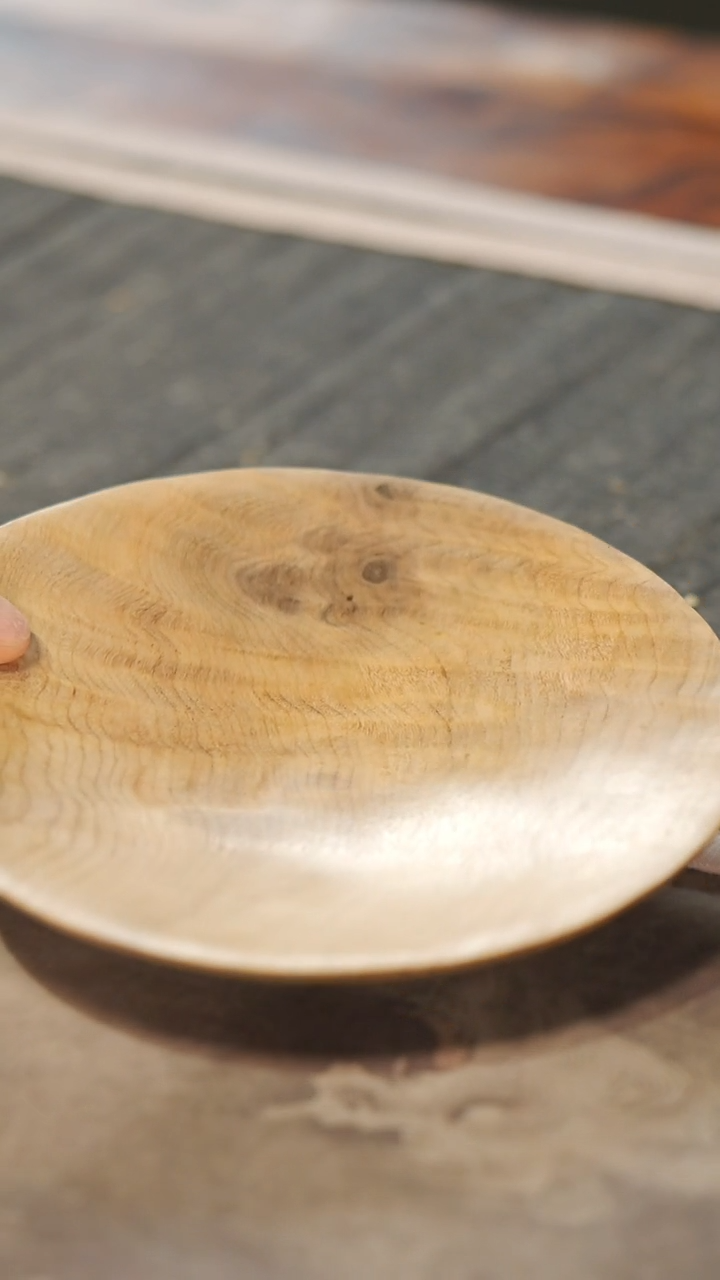 【闪购商品】金丝楠木雕849原木款点心盘