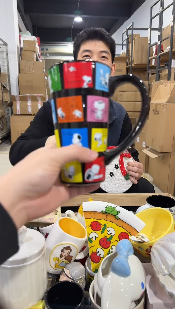 瓷片史努比漫画杯 