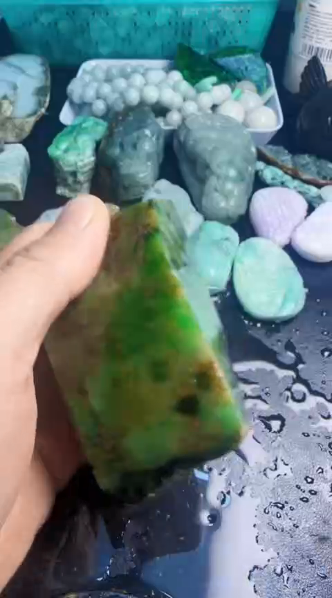 颈饰未镶嵌翡翠豹*022