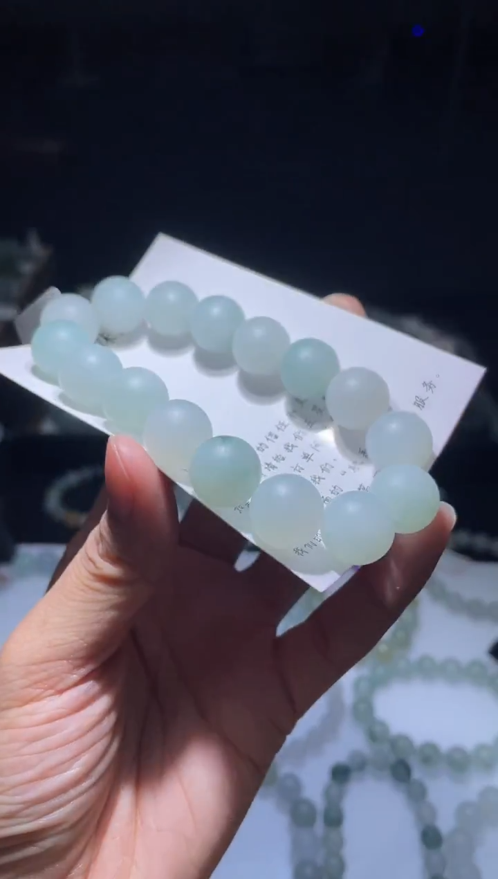 未镶嵌定制翡翠翡翠手串