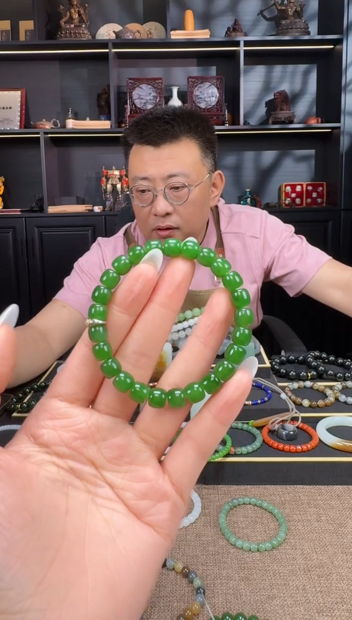 和田玉未镶嵌颈饰8.5mm碧玉极致手串