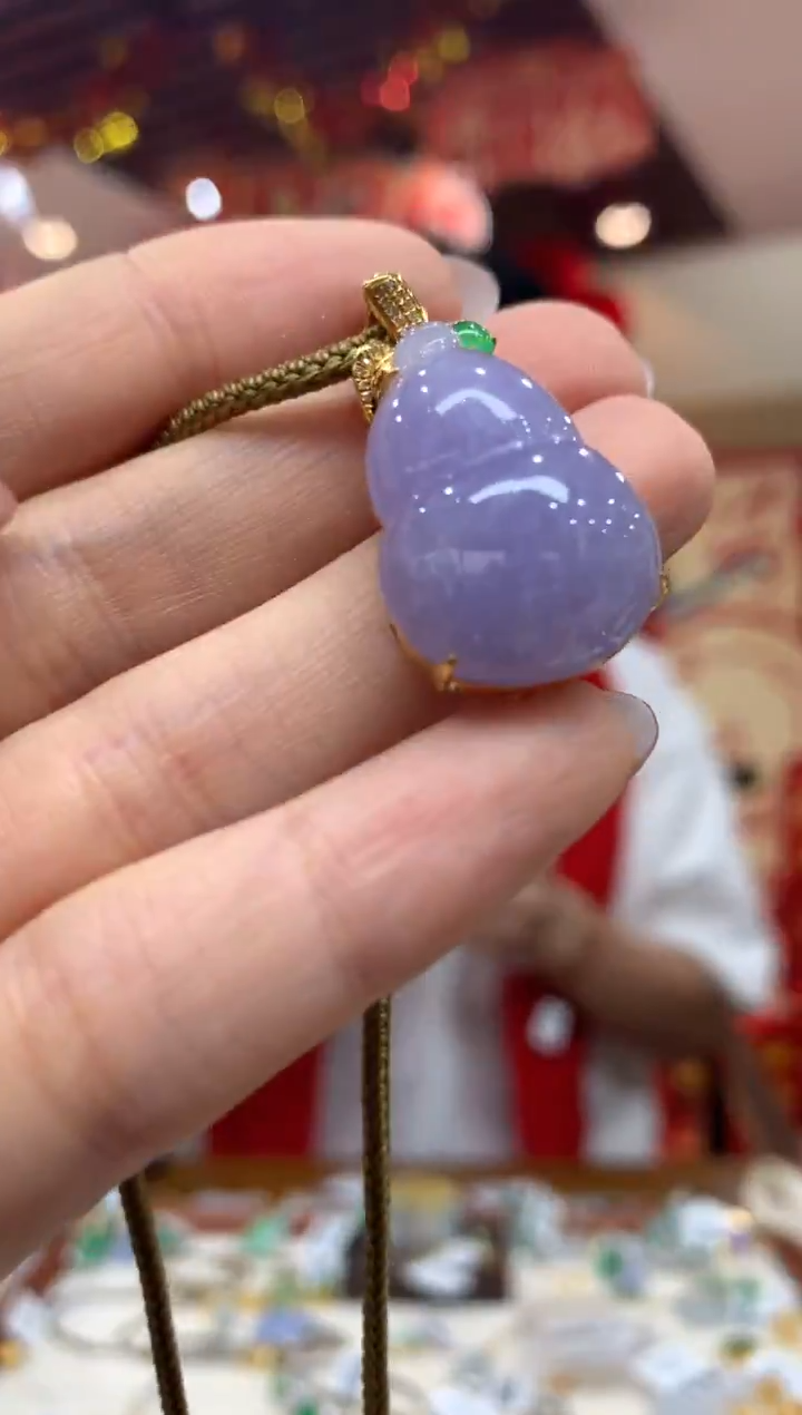 吊坠(不含链)18K金镶嵌翡翠葫芦