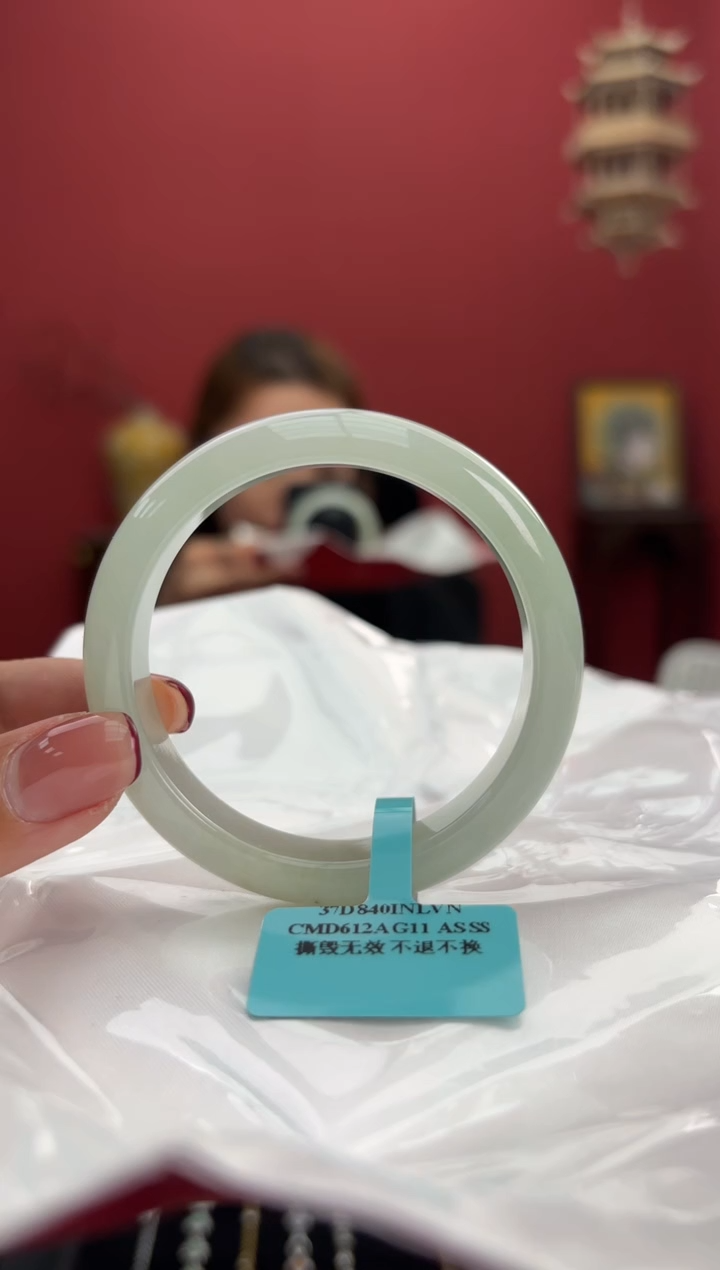 【闪购商品】翡翠手镯未镶嵌5手镯