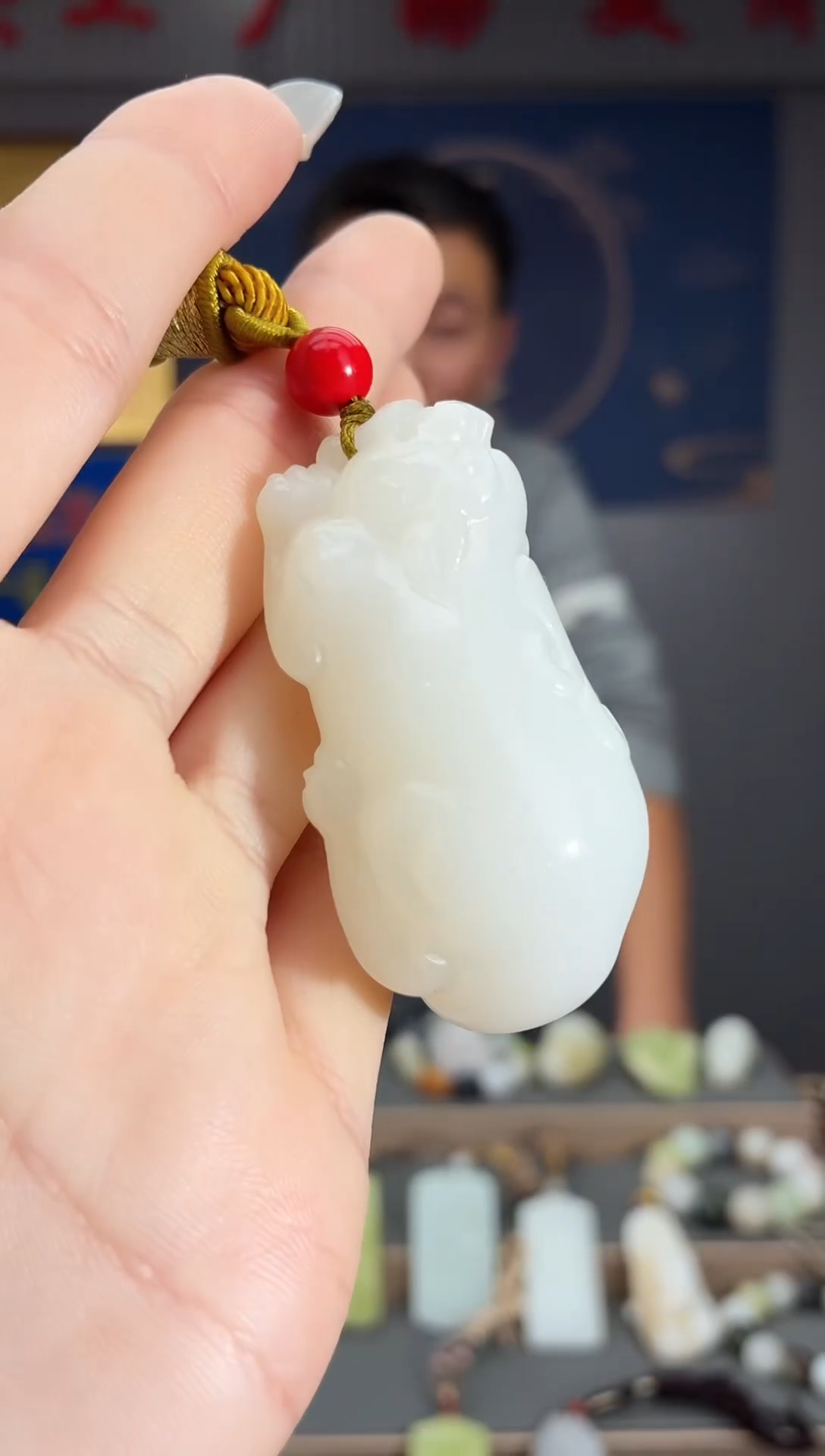 颈饰未镶嵌和田玉1