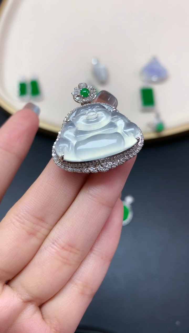 【闪购商品】翡翠吊坠(不含链)18K金镶嵌吊坠A181|16800