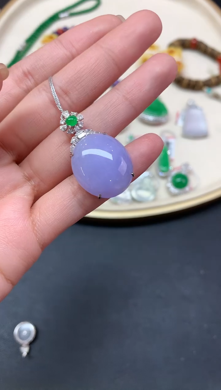 【闪购商品】翡翠吊坠(不含链)18K金镶嵌吊坠A237|19800