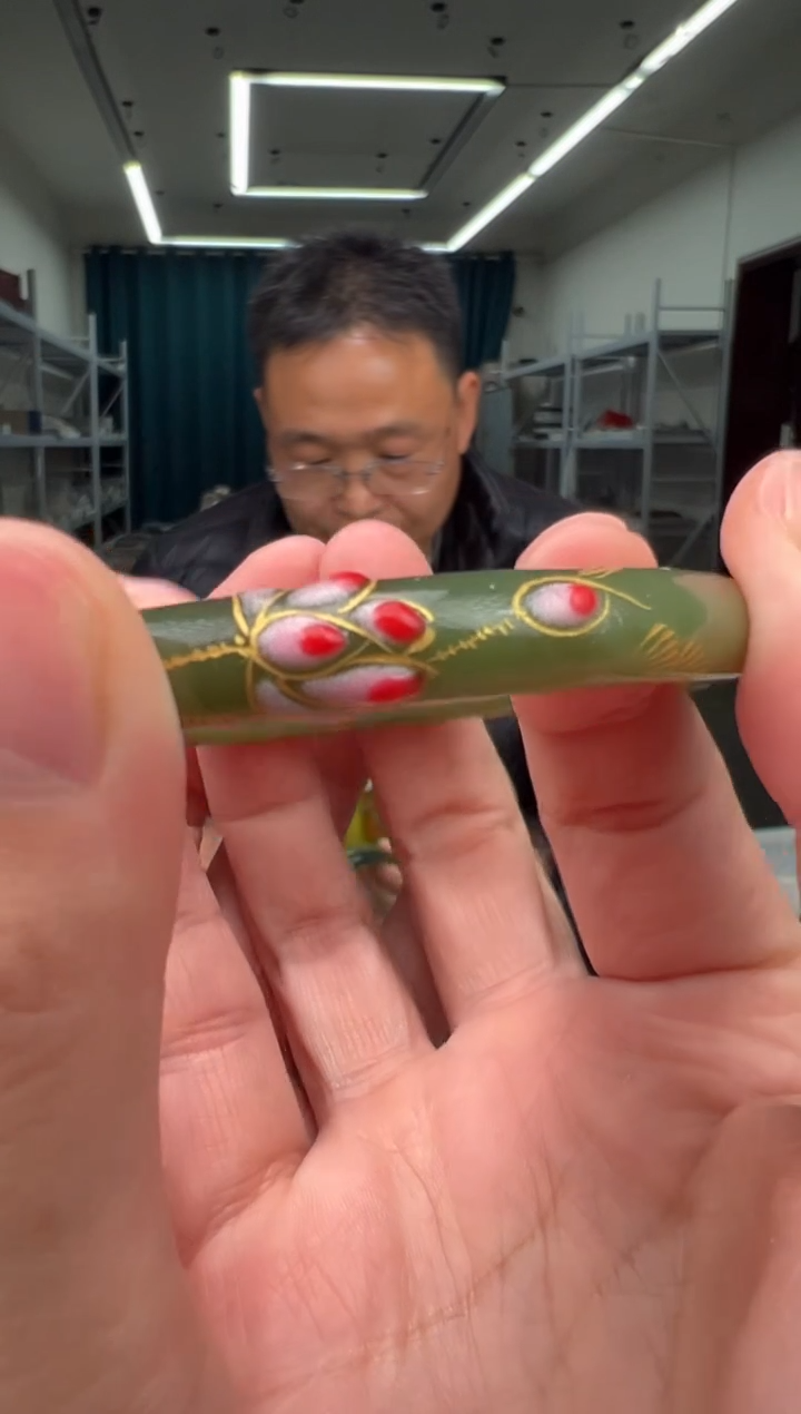 未镶嵌手镯和田玉手镯59