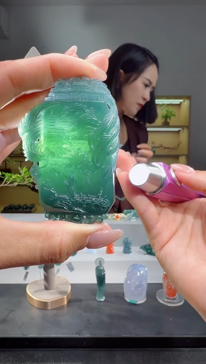 吊坠(赠链)未镶嵌翡翠山水悟道