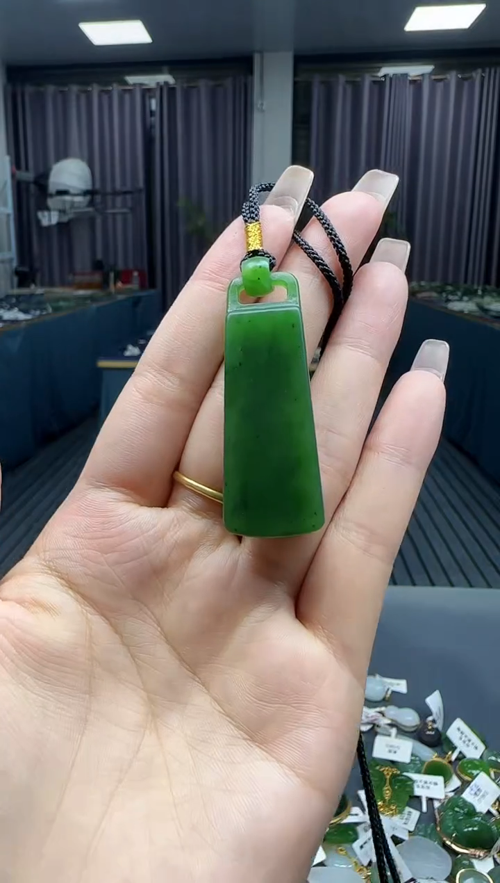 和田玉未镶嵌挂件1