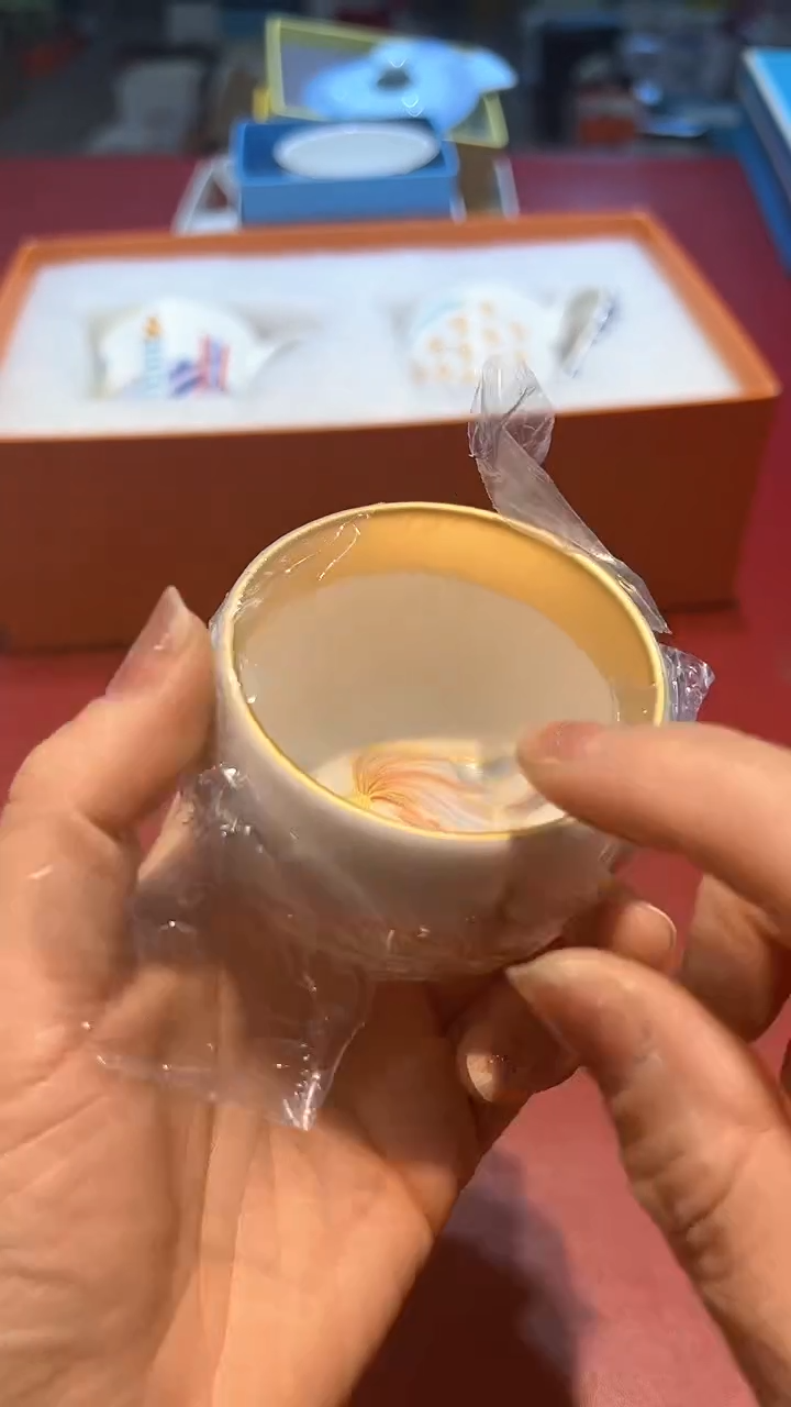 【闪购商品】瓷片锅碗瓢盆一件不剩
