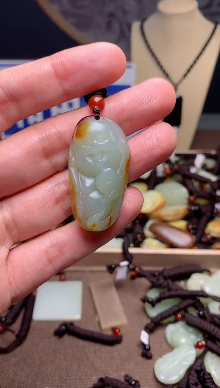 【闪购商品】和田玉颈饰未镶嵌1