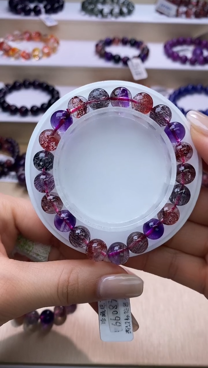 【闪购商品】水晶手链未镶嵌黑加仑超七9m+