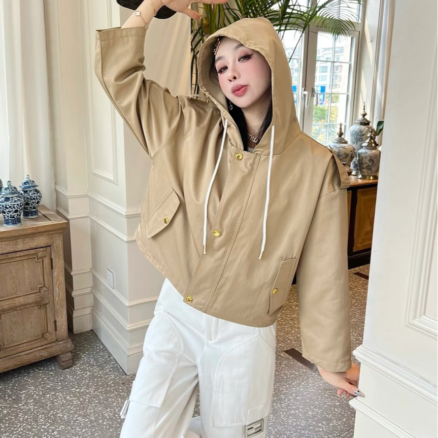 99新 Celine/思琳 卡其色金扣连帽短款风衣外套 34 15270352