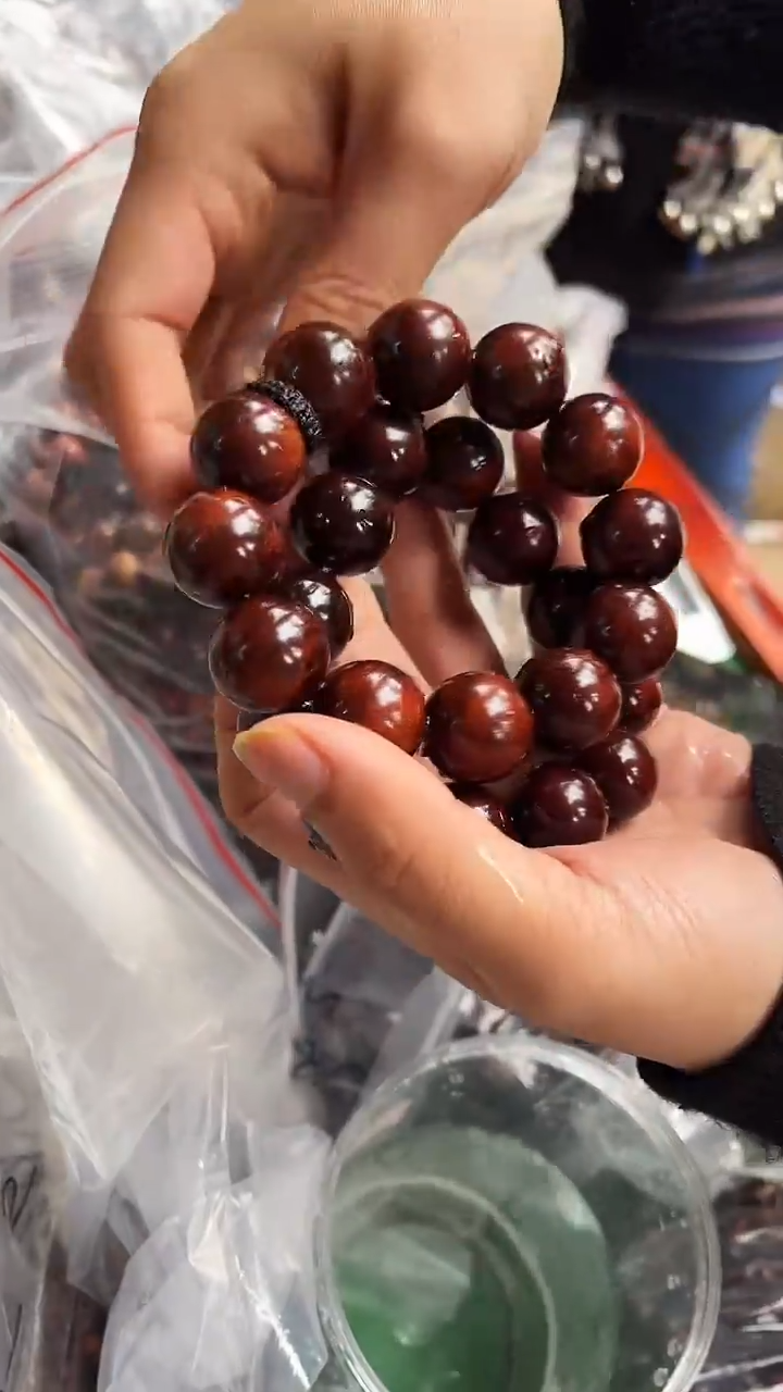 【闪购商品】黄花梨/降香黄檀手串/手链村海南黄花梨20老料晨发一