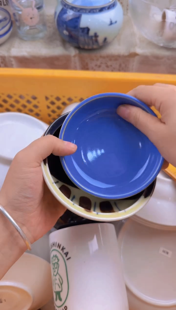 932默认微瑕，满20包邮。