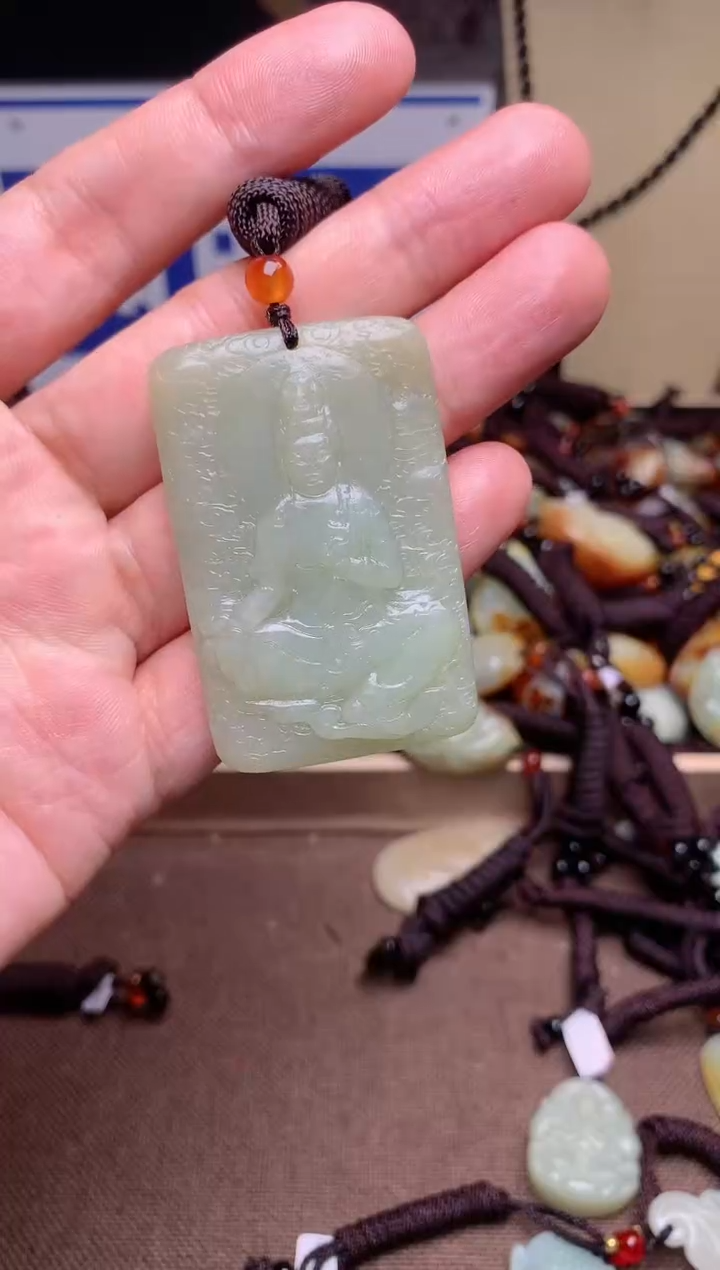 【闪购商品】和田玉颈饰未镶嵌1