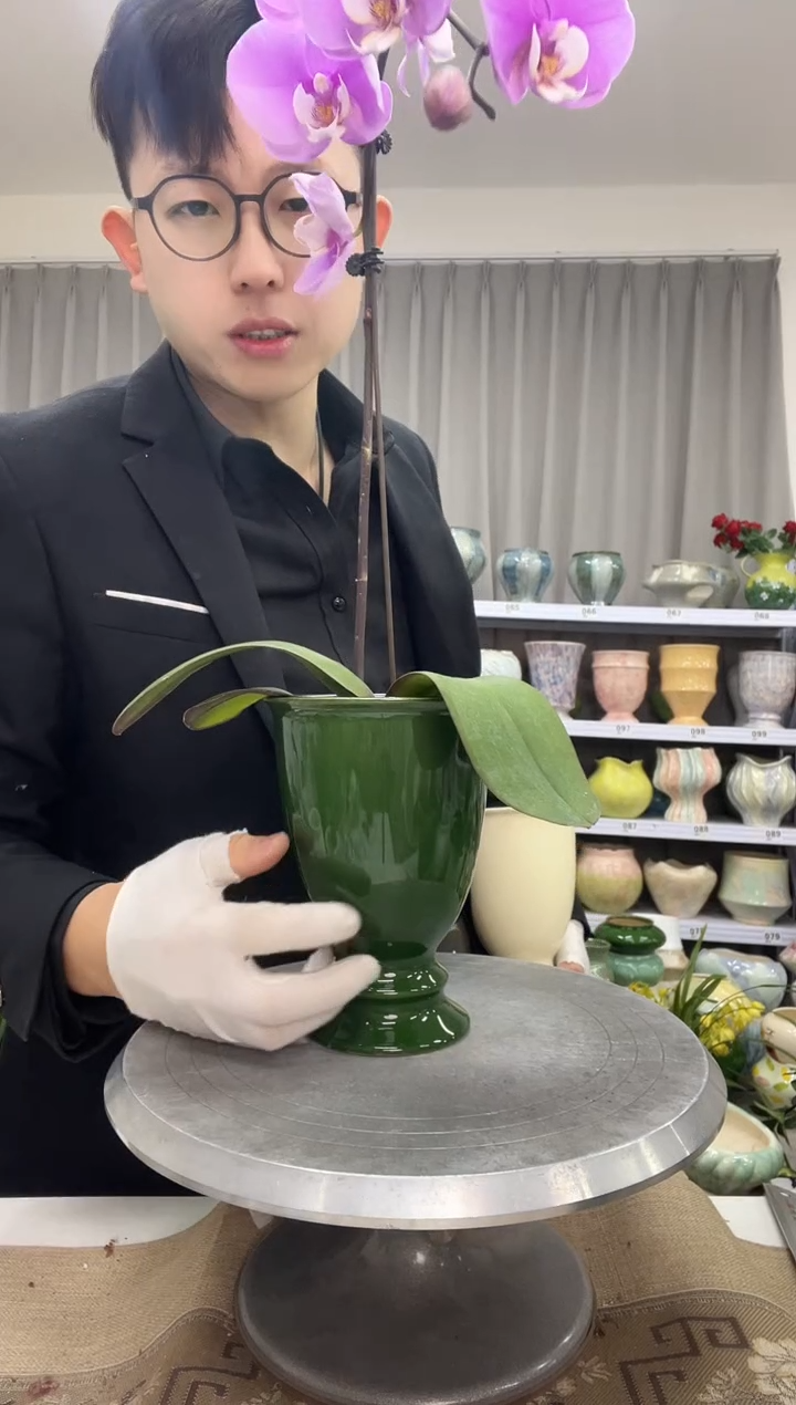 【1.2】花盆链接 高：  17口：11