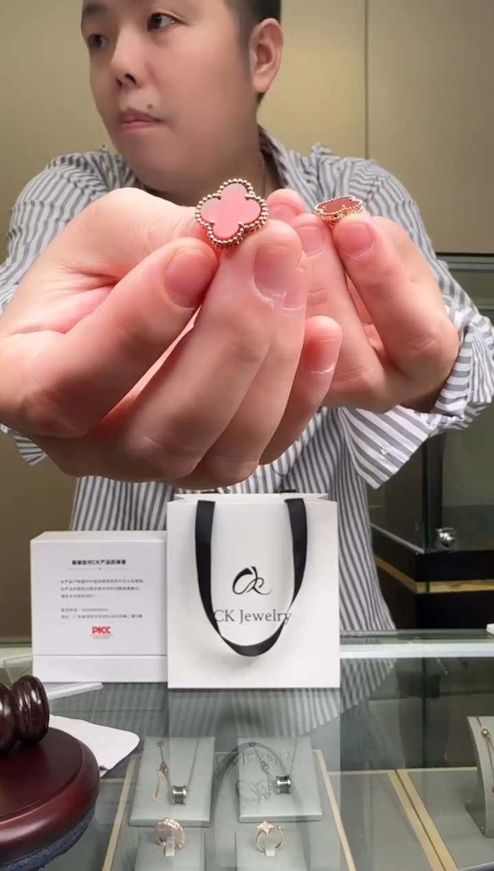 钛钢无钛钢无CK 耳钉