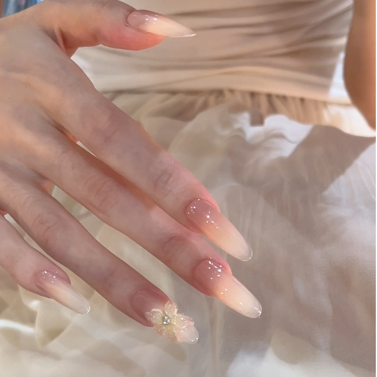 库姥姥轻奢【许妍婚礼进行曲】纯手工秋冬塞白系列系雕花穿戴美甲