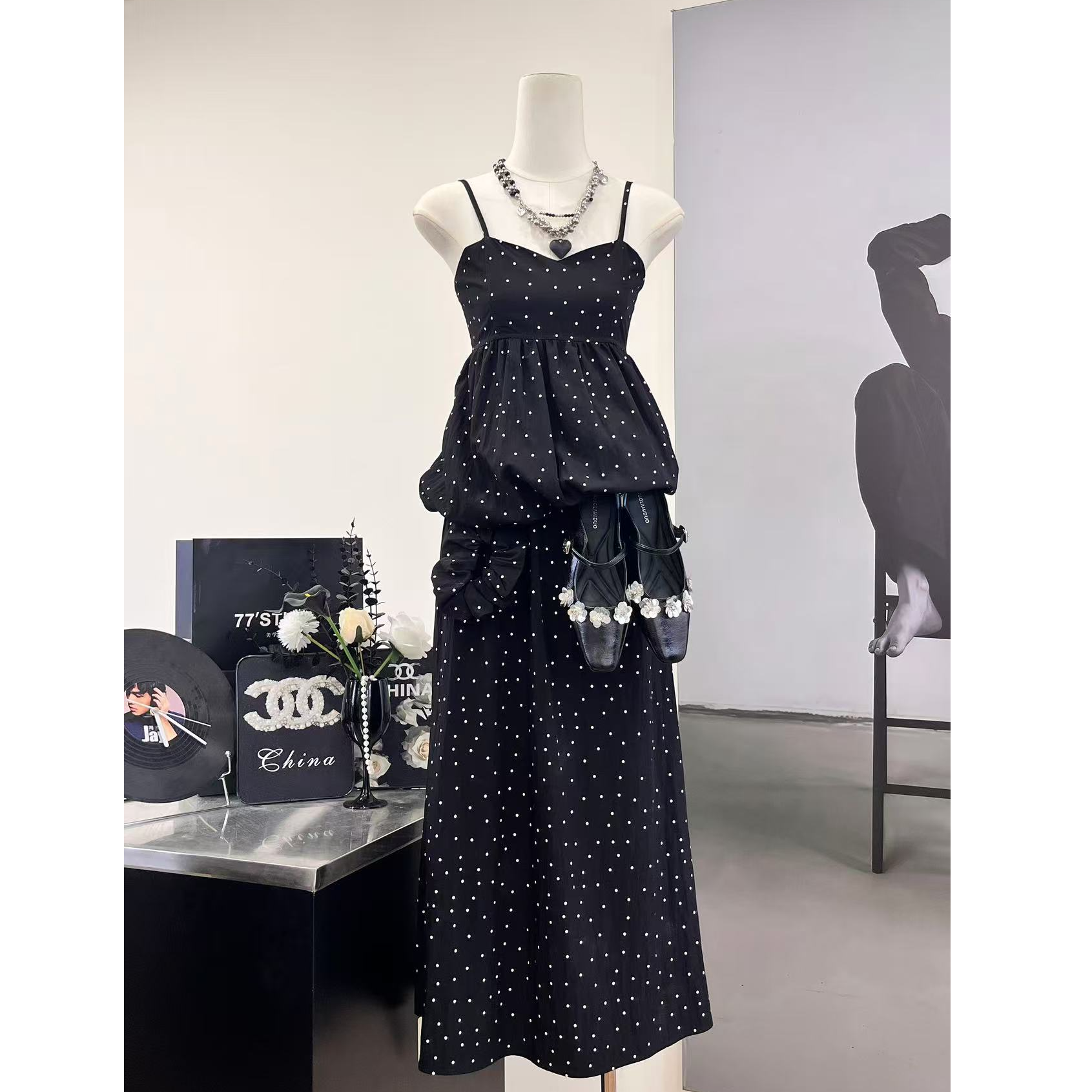 【南韩小波点】轻奢高定吊带上衣+半裙套装+头花-2535