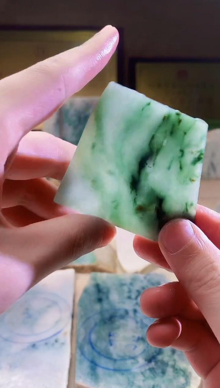 翡翠挂件未镶嵌A货麦乐3434