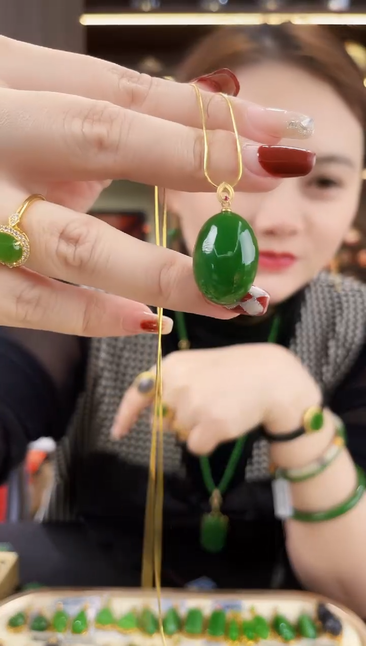 【闪购商品】和田玉·银S925镶嵌蛋面吊坠 不含链