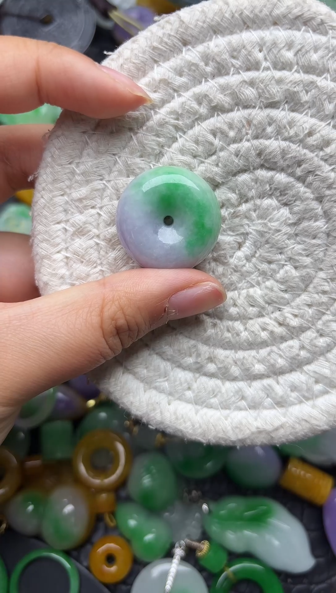 颈饰未镶嵌翡翠缅甸翡翠吊坠