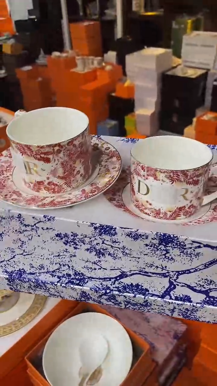 【闪购商品】鸿辉家品牌瓷器，京东包邮！