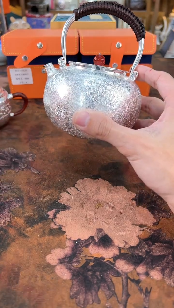 最后清一场，先抢先得