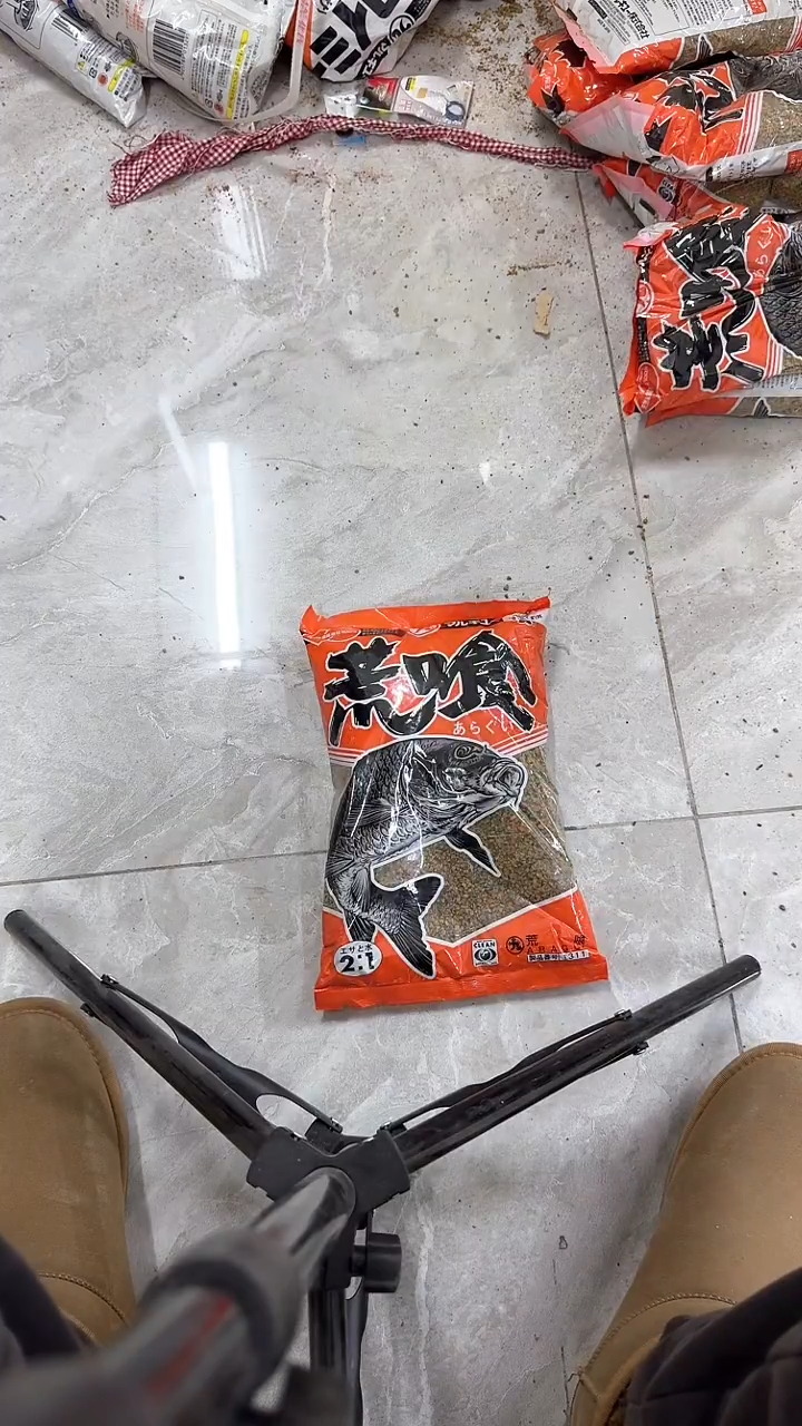 碳素73-荒食 1袋 日期不美丽