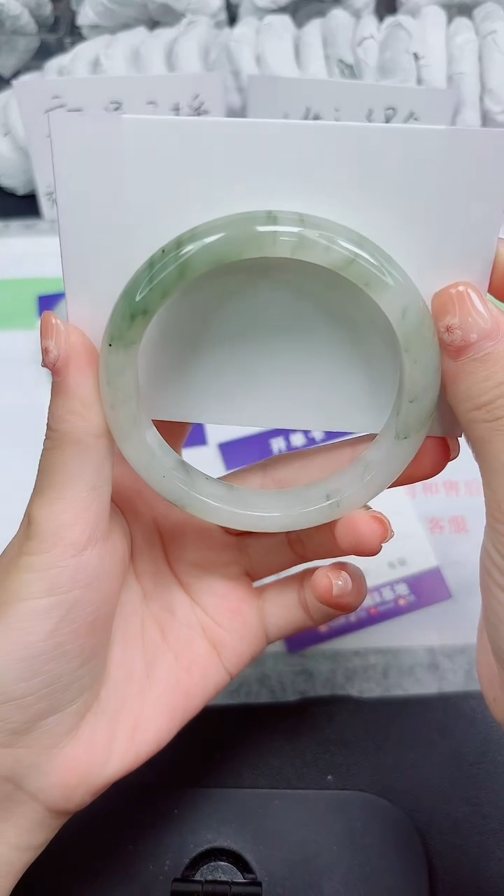 石英质玉手镯未镶嵌5-60