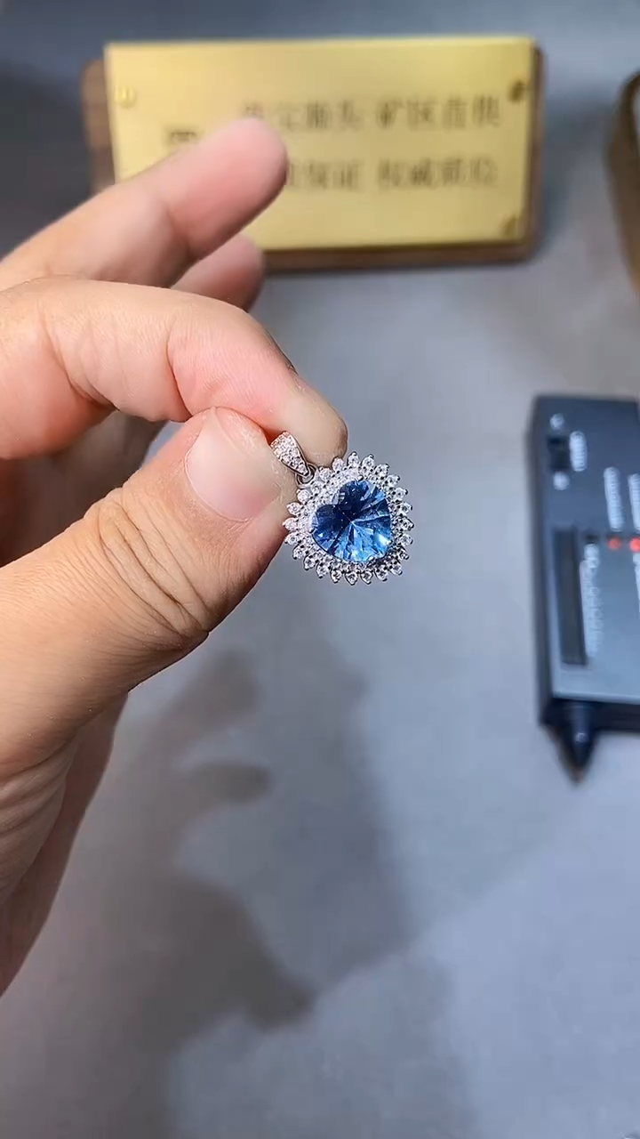 【闪购商品】海蓝宝石颈饰银S925镶嵌354